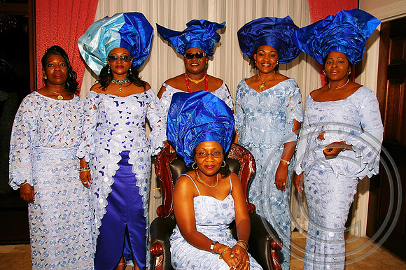 Queen's Alumni (56)_edited.jpg