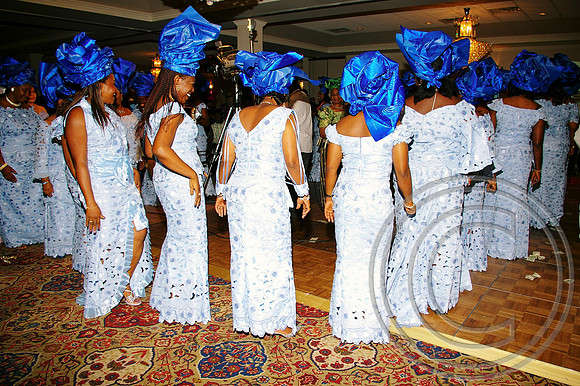Queen's Alumni (239)_edited.jpg