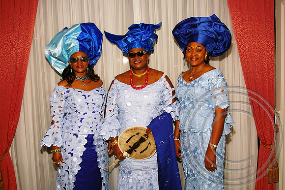Queen's Alumni (54)_edited.jpg