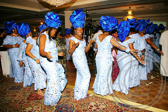 Queen's Alumni (240)_edited.jpg