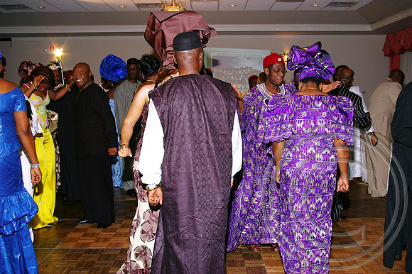 Queen's Alumni (186)_edited.jpg