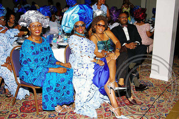 Queen's Alumni (184)_edited.jpg