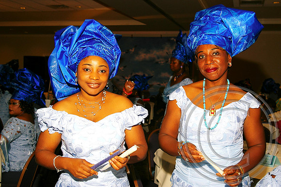 Queen's Alumni (27)_edited.jpg
