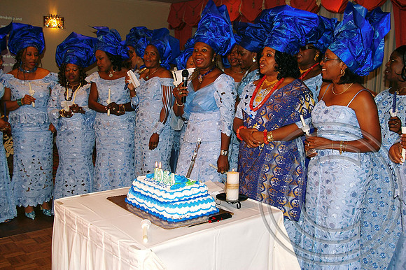 Queen's Alumni (163)_edited.jpg