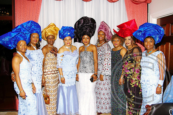 Queen's Alumni (248)_edited.jpg