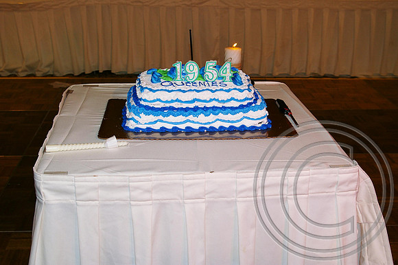 Queen's Alumni (149)_edited.jpg