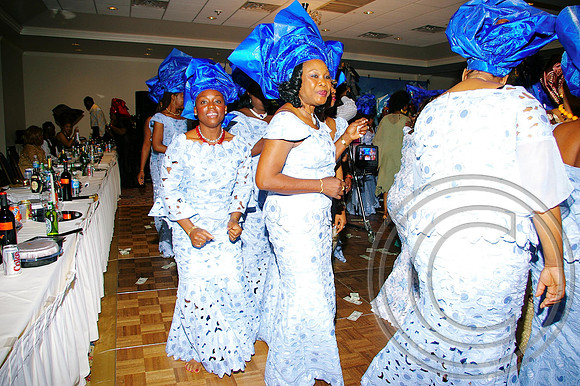 Queen's Alumni (243)_edited.jpg