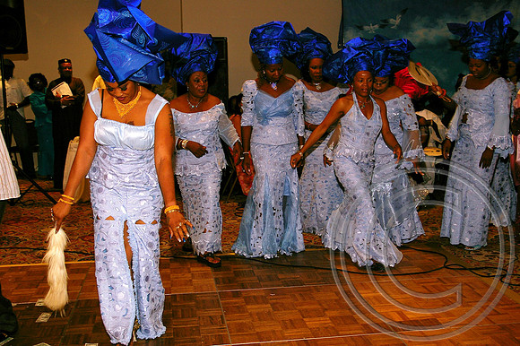 Queen's Alumni (231)_edited.jpg