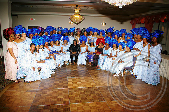 Queen's Alumni (15)_edited.jpg
