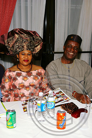 Queen's Alumni (120)_edited.jpg