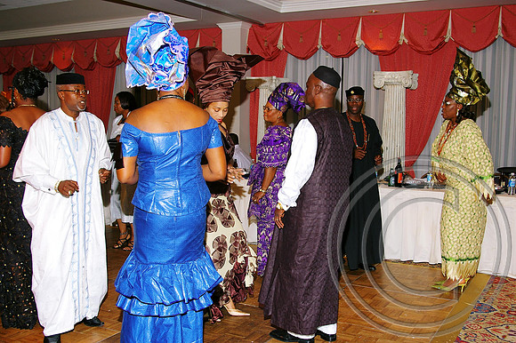 Queen's Alumni (183)_edited.jpg