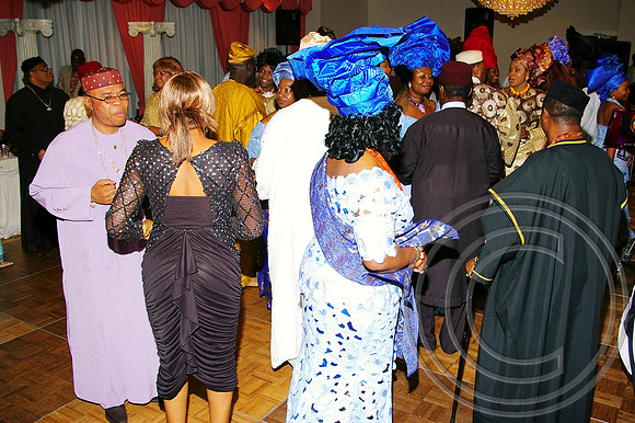 Queen's Alumni (187)_edited.jpg