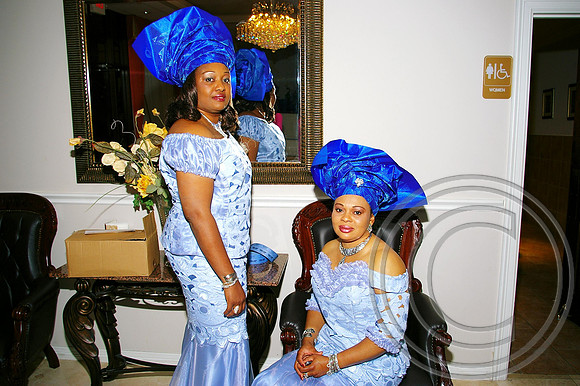 Queen's Alumni (53)_edited.jpg