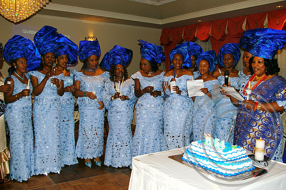 Queen's Alumni (161)_edited.jpg