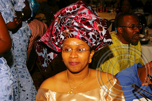Queen's Alumni (259)_edited.jpg