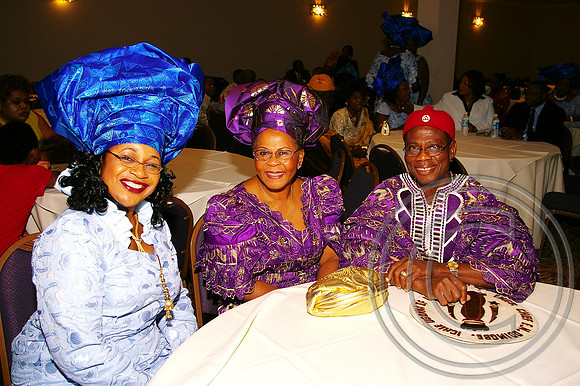 Queen's Alumni (47)_edited.jpg