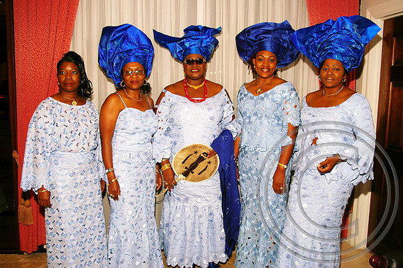 Queen's Alumni (55)_edited.jpg