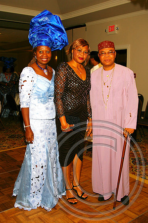 Queen's Alumni (178)_edited.jpg