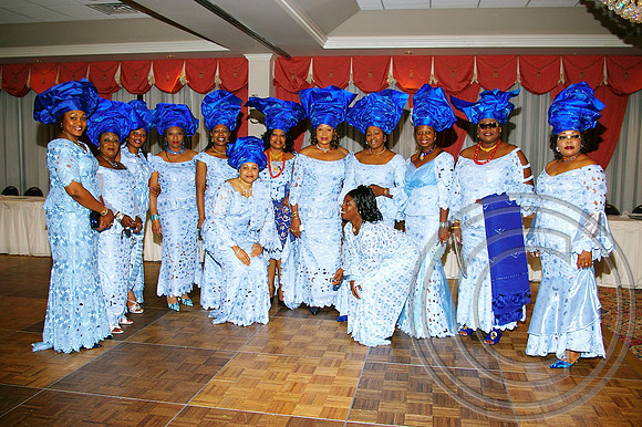 Queen's Alumni (5)_edited.jpg