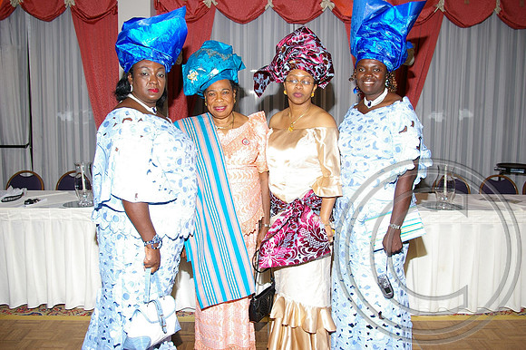 Queen's Alumni (13)_edited.jpg