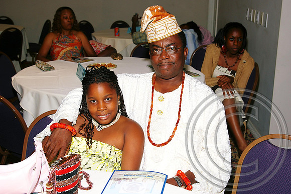 Queen's Alumni (73)_edited.jpg