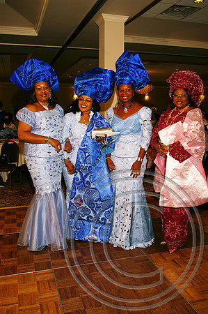 Queen's Alumni (86)_edited.jpg