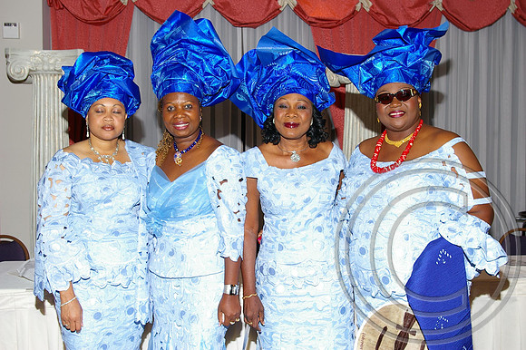 Queen's Alumni (9)_edited.jpg