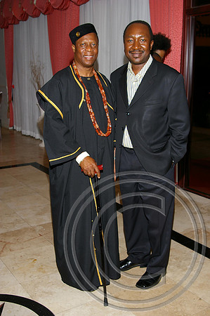 Queen's Alumni (247)_edited.jpg